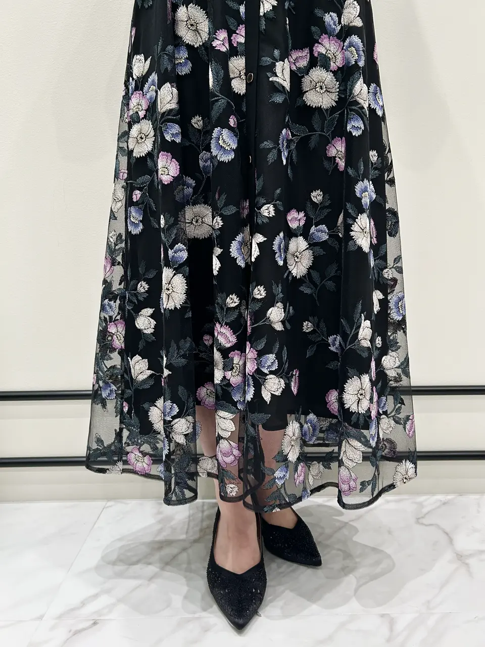 GRACE CONTINENTAL 若園　ひかり コーディネート画像