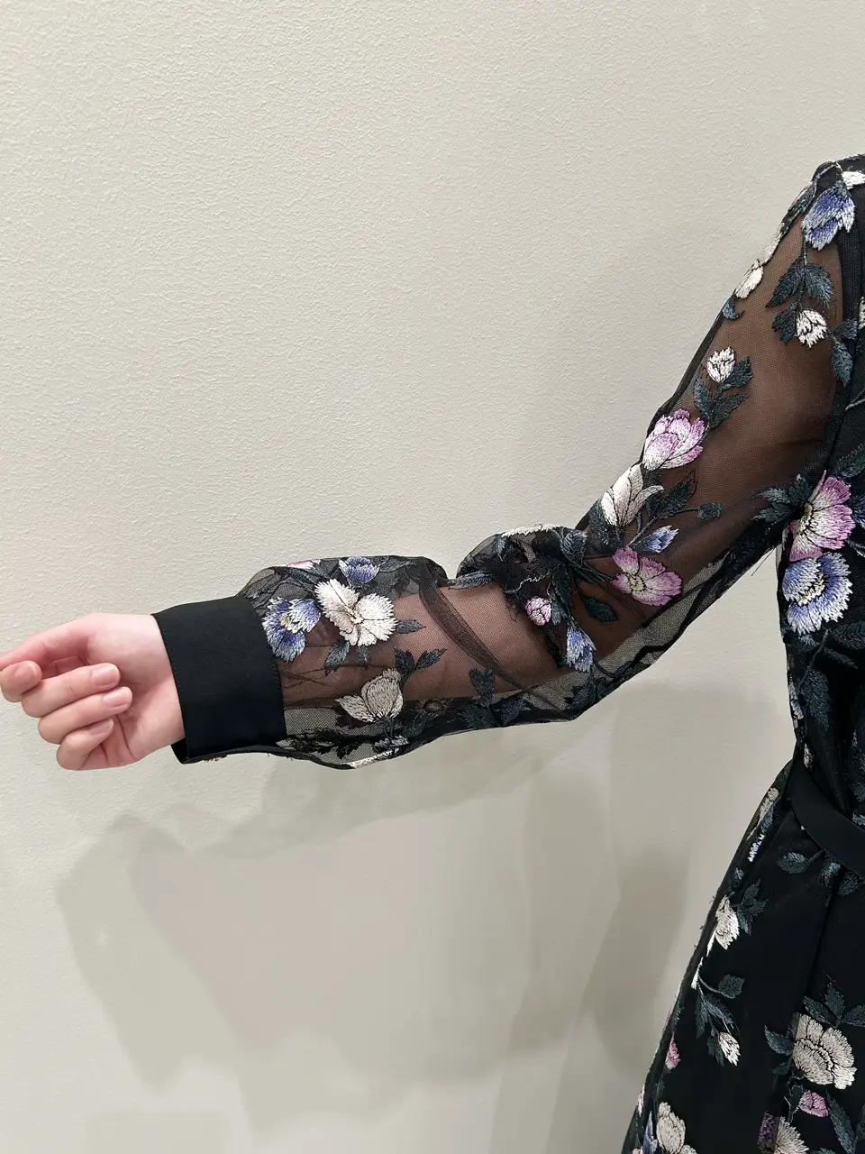 GRACE CONTINENTAL 若園　ひかり コーディネート画像