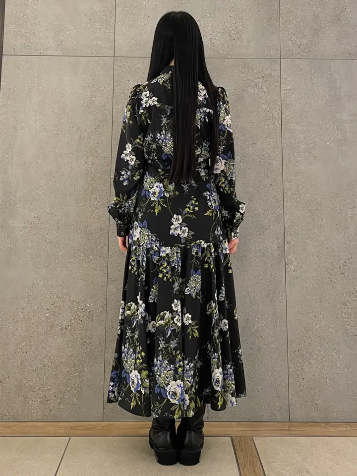 GRACE CONTINENTAL 清水　杏梨 コーディネート画像