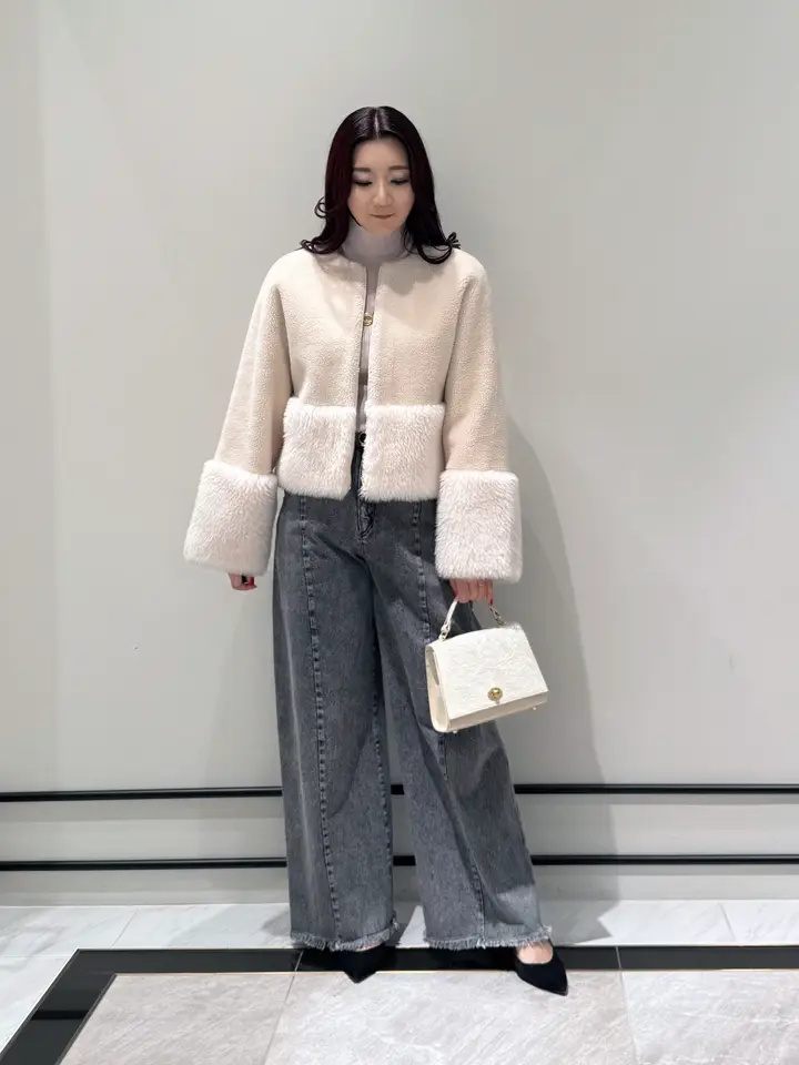 GRACE CONTINENTAL MOMOKO コーディネート画像