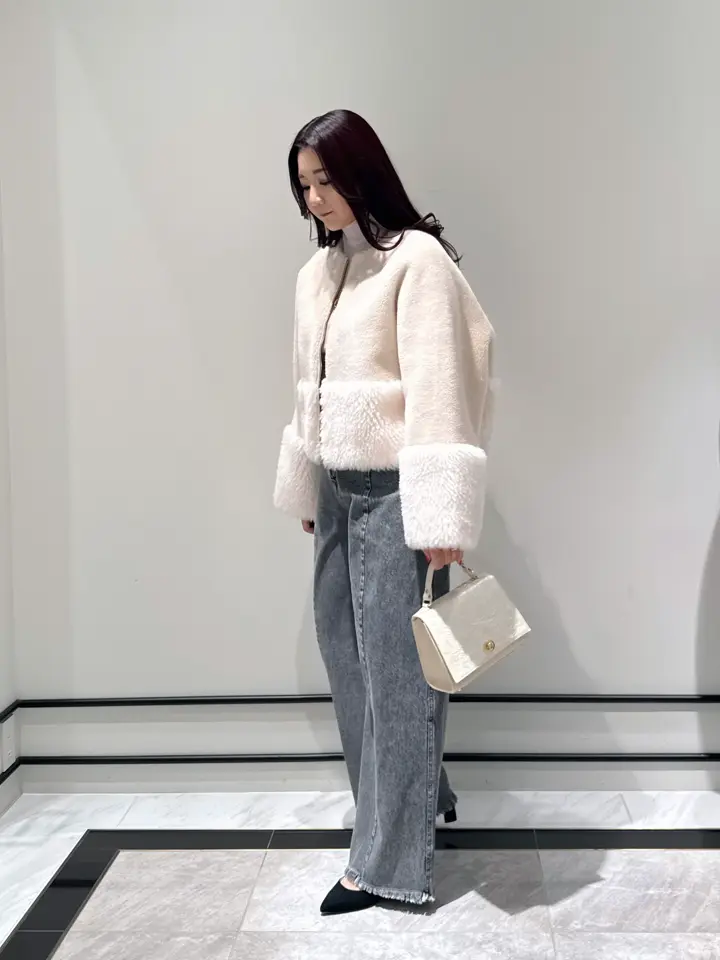 GRACE CONTINENTAL MOMOKO コーディネート画像