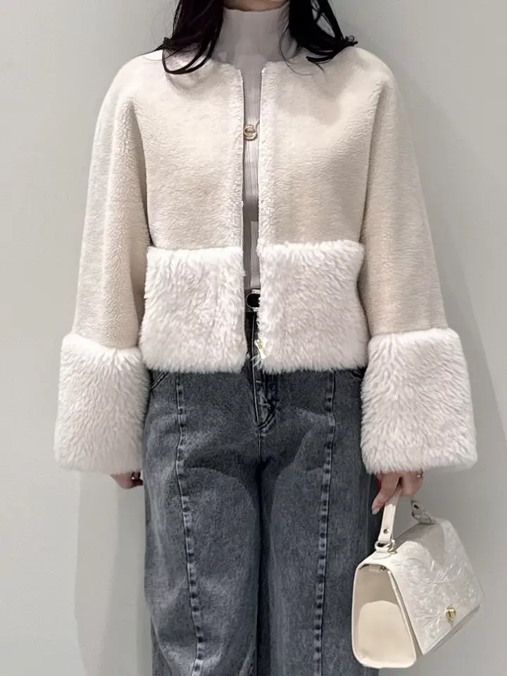 GRACE CONTINENTAL MOMOKO コーディネート画像