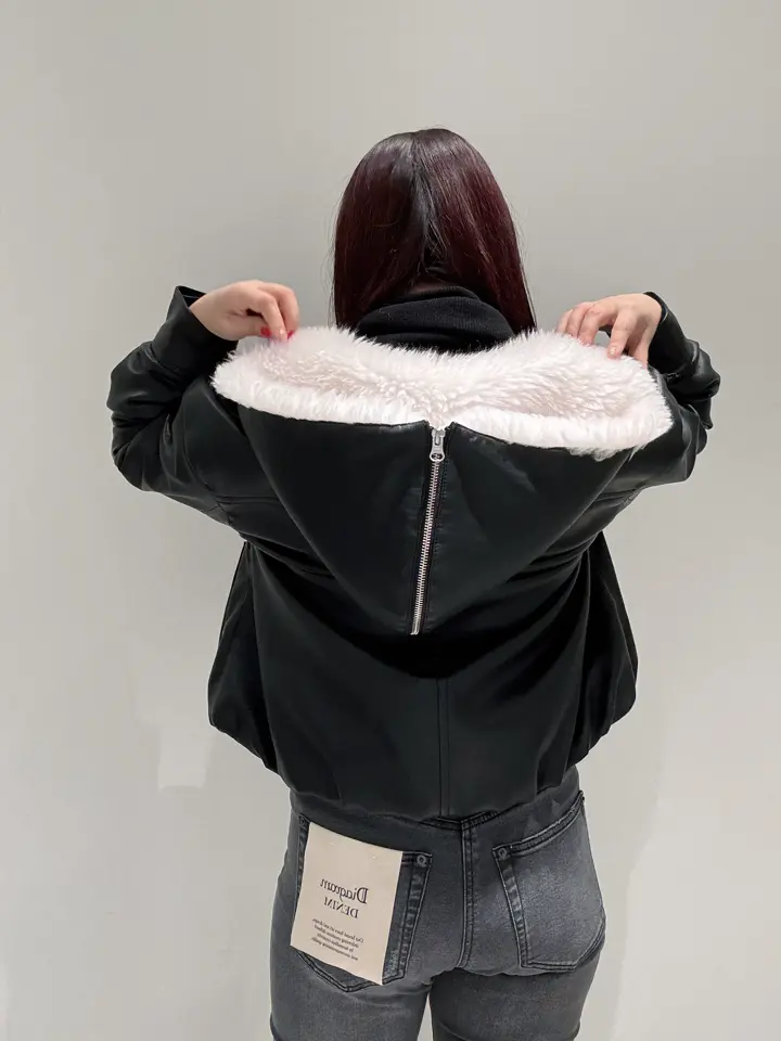 GRACE CONTINENTAL MOMOKO コーディネート画像