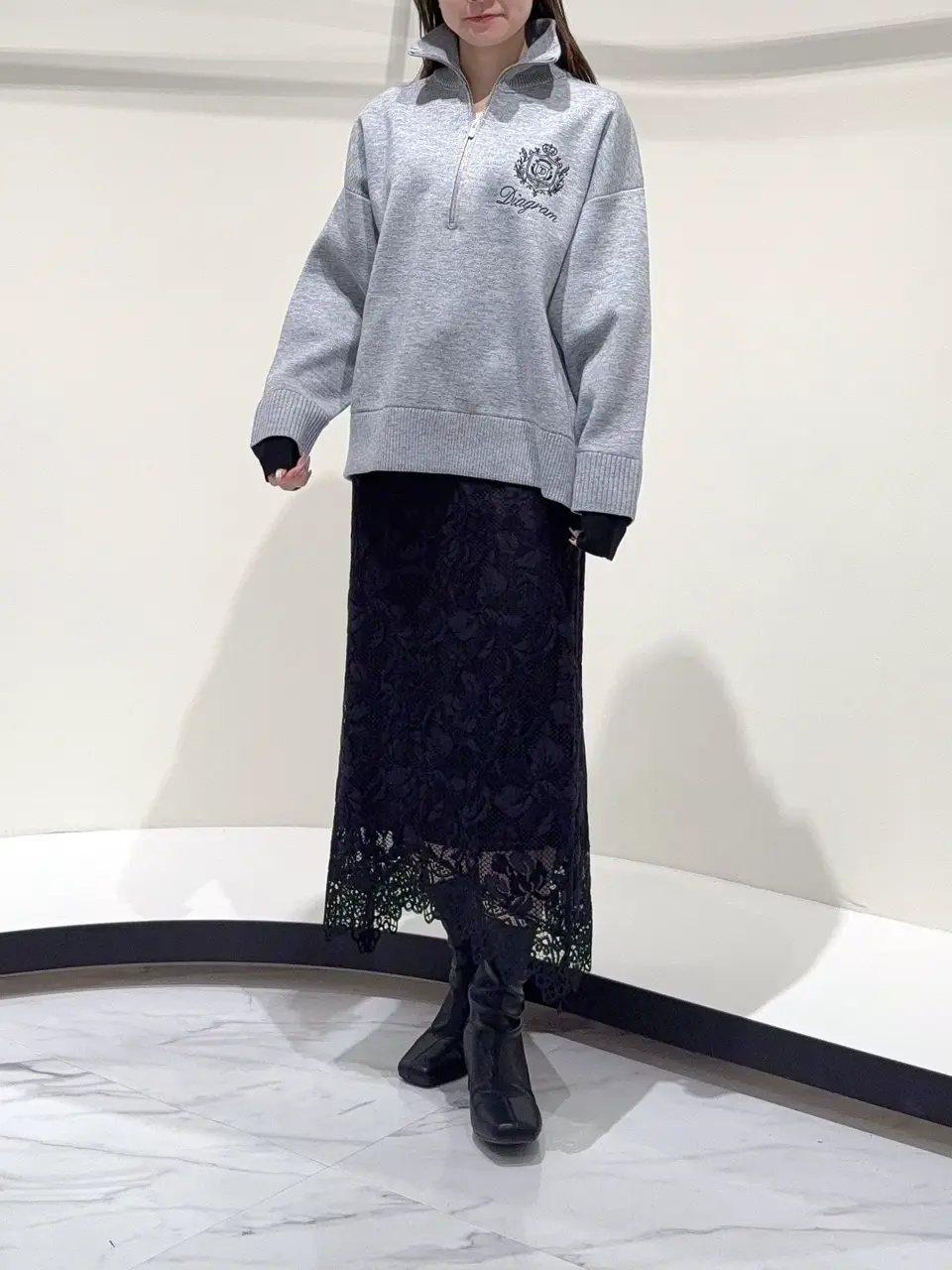 GRACE CONTINENTAL Suzuka コーディネート画像