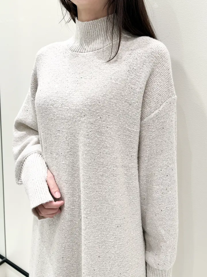 GRACE CONTINENTAL 若園　ひかり コーディネート画像