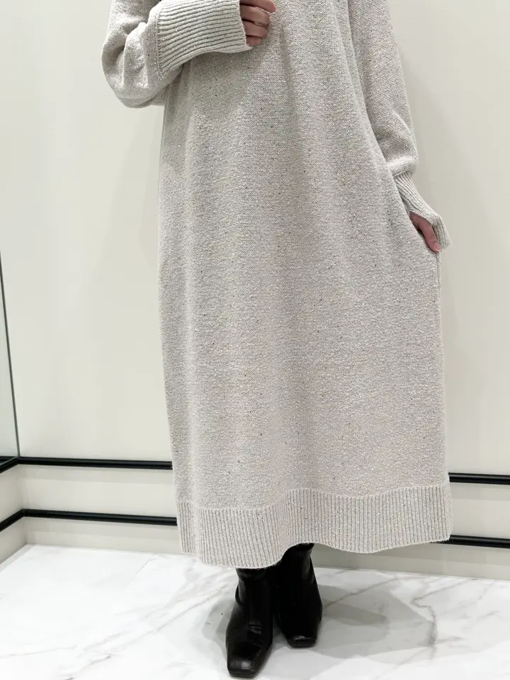 GRACE CONTINENTAL 若園　ひかり コーディネート画像