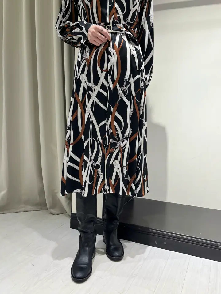 GRACE CONTINENTAL 亀田 未希 コーディネート画像