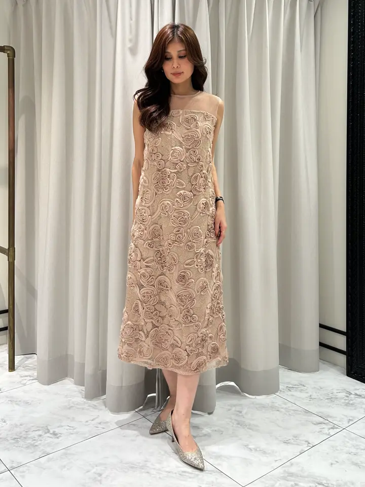 GRACE CONTINENTAL 志田　悠 コーディネート画像