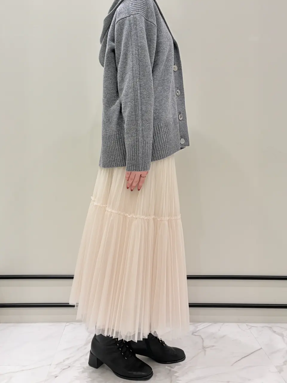 GRACE CONTINENTAL Hotei コーディネート画像