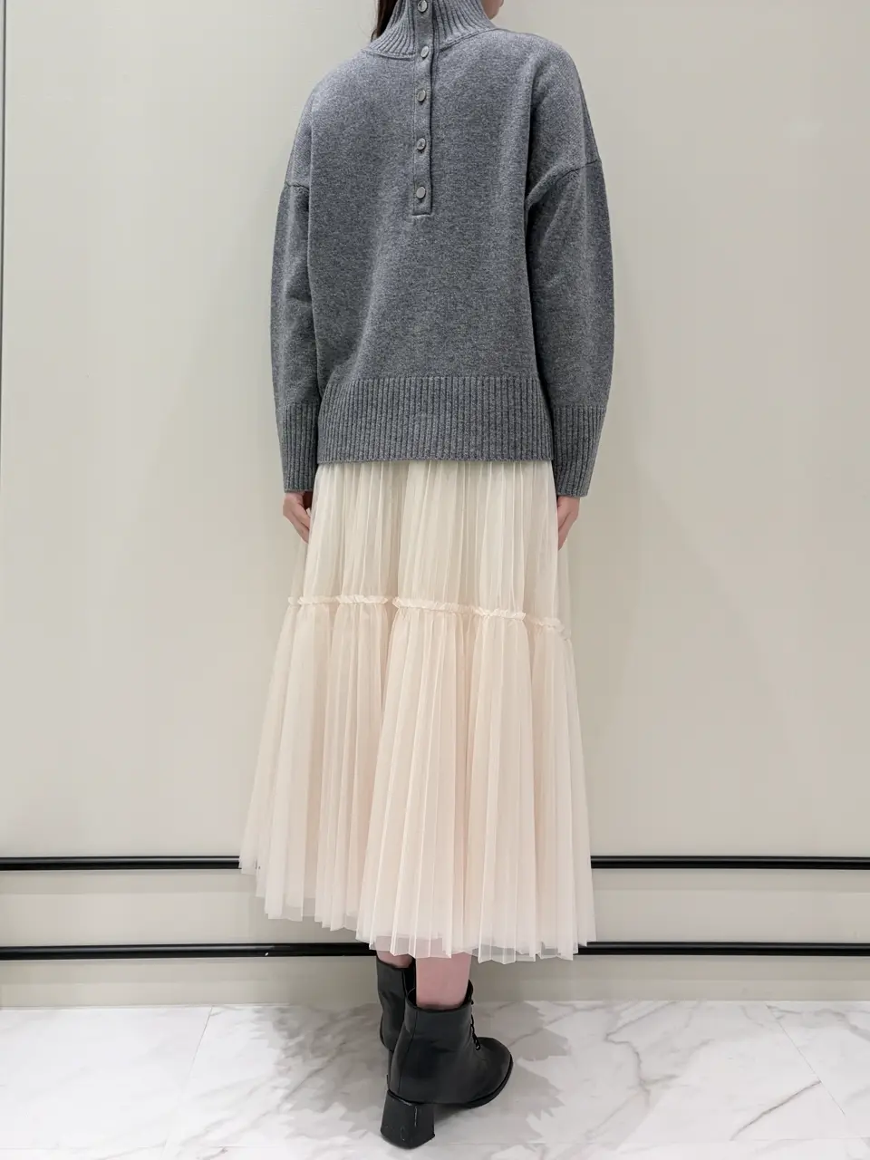 GRACE CONTINENTAL Hotei コーディネート画像