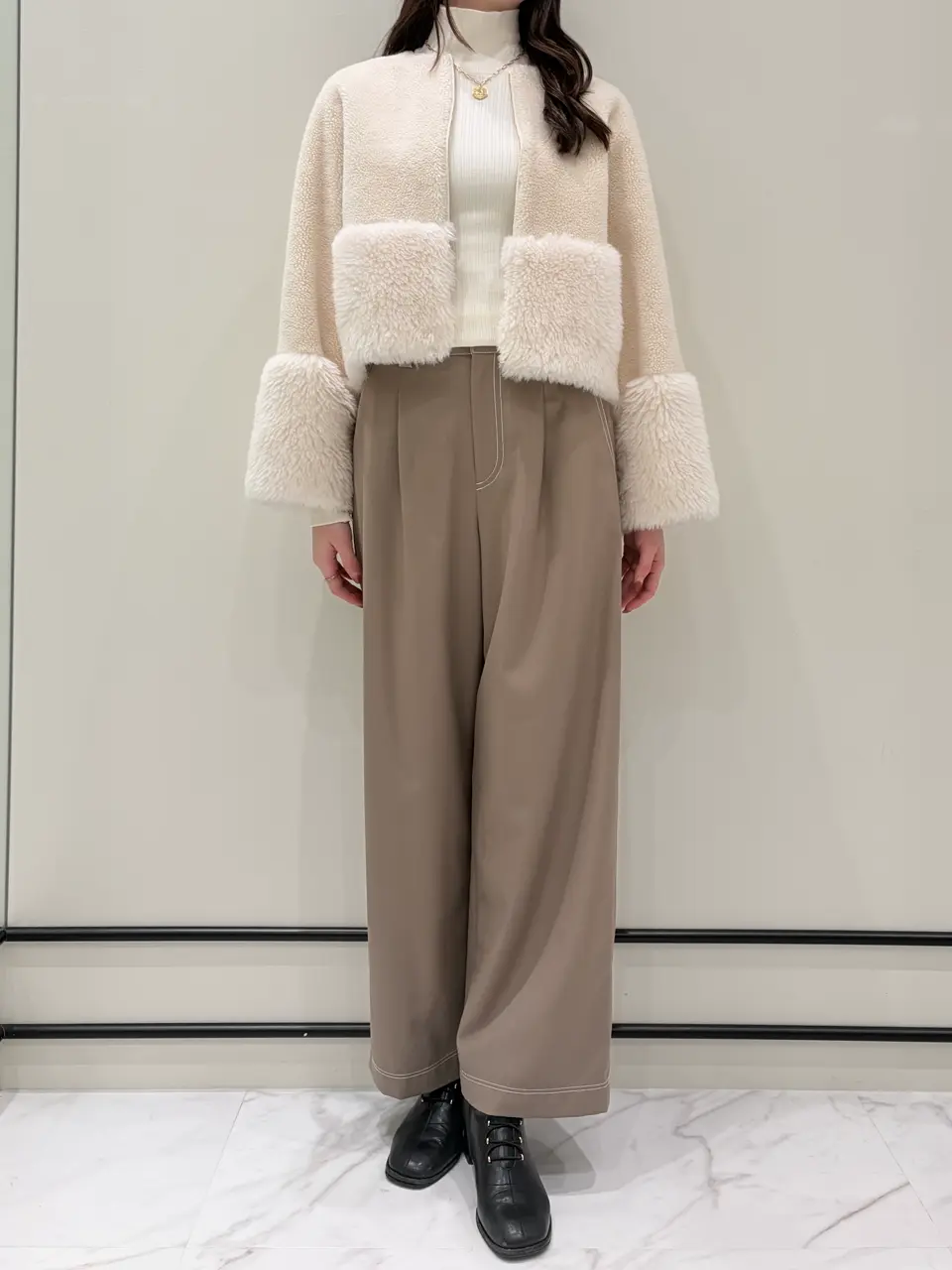 GRACE CONTINENTAL Hotei コーディネート画像