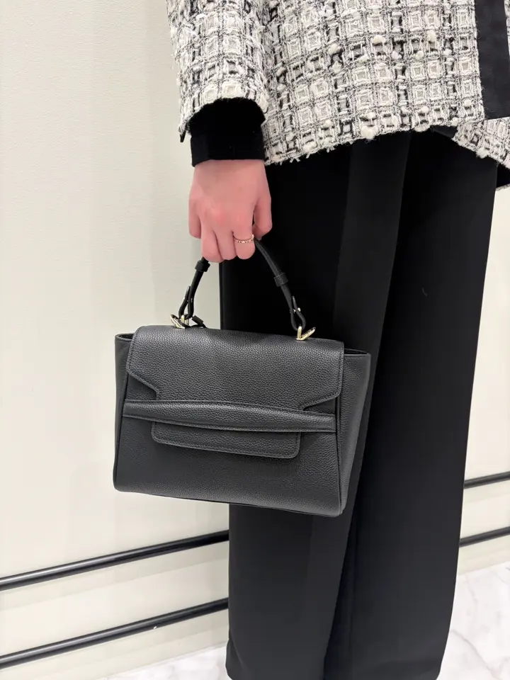 GRACE CONTINENTAL Hotei コーディネート画像