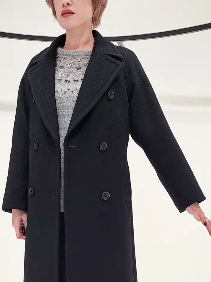 GRACE CONTINENTAL 今野　志保 コーディネート画像