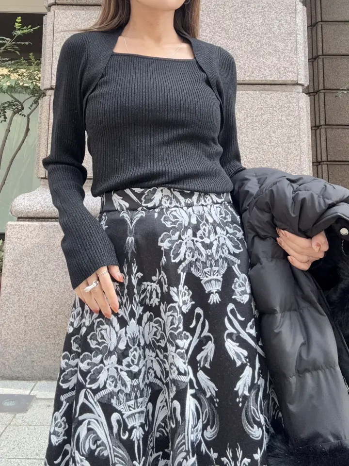 GRACE CONTINENTAL yukimi yonee コーディネート画像