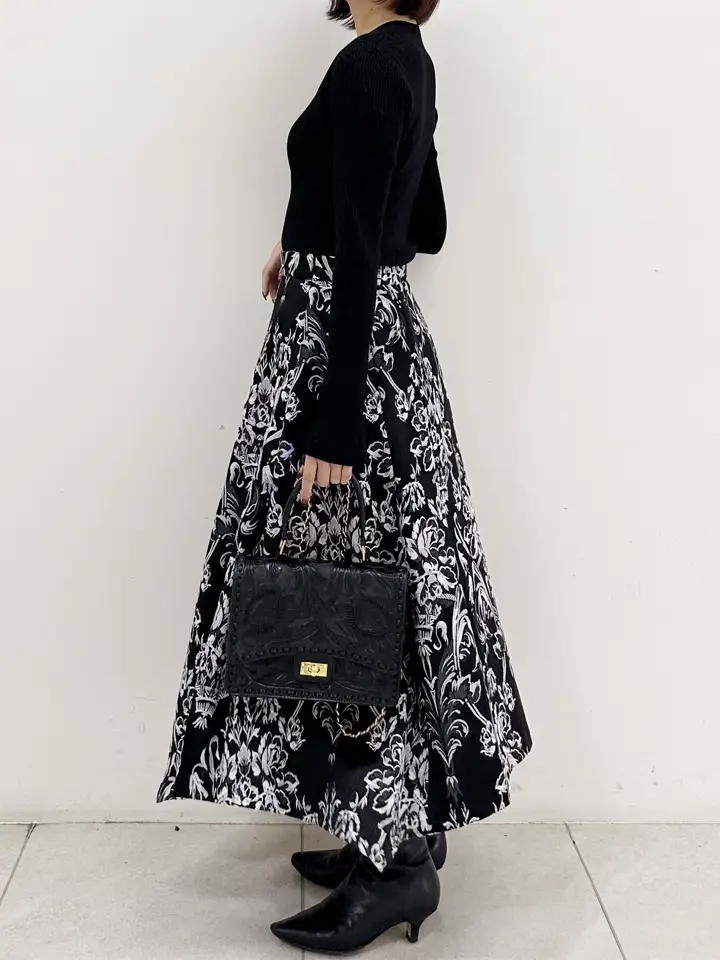 GRACE CONTINENTAL MORITA AI コーディネート画像