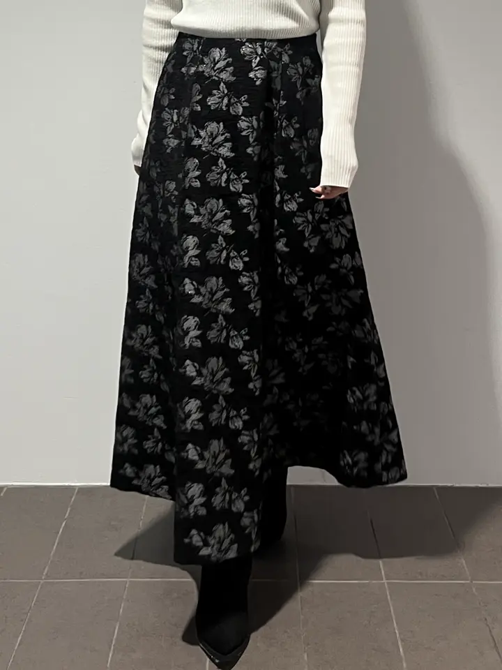 GRACE CONTINENTAL Fujisawa Yuri コーディネート画像