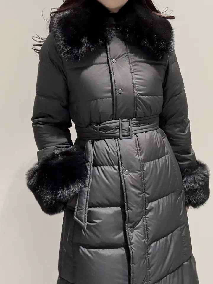 GRACE CONTINENTAL MOMOKO コーディネート画像