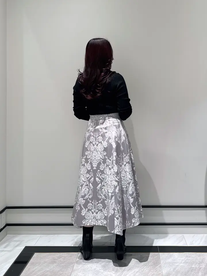 GRACE CONTINENTAL MOMOKO コーディネート画像