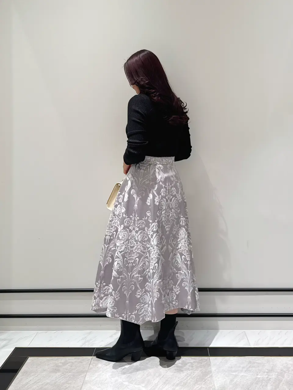 GRACE CONTINENTAL MOMOKO コーディネート画像