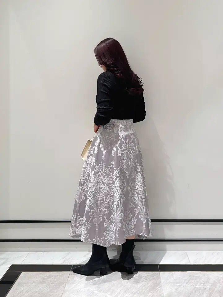 GRACE CONTINENTAL MOMOKO コーディネート画像