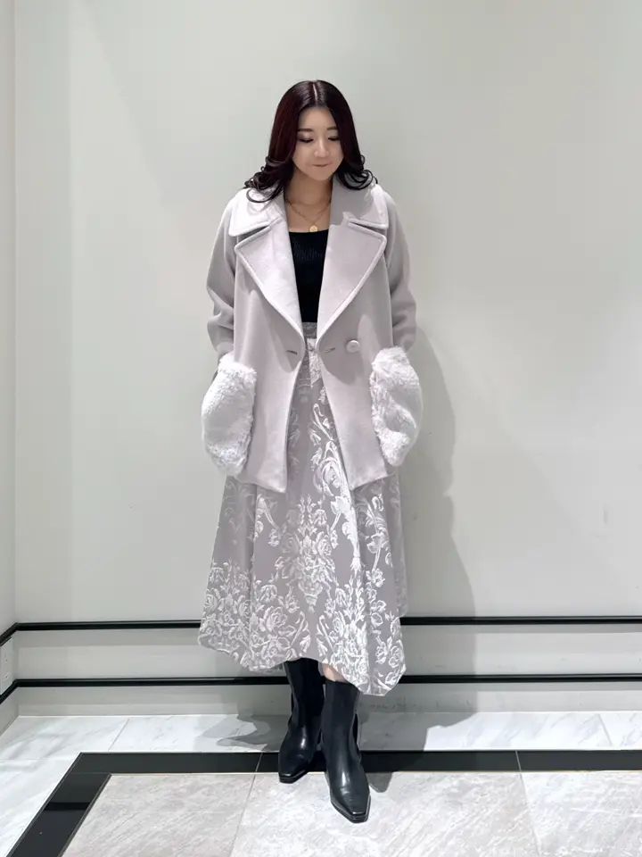 GRACE CONTINENTAL MOMOKO コーディネート画像