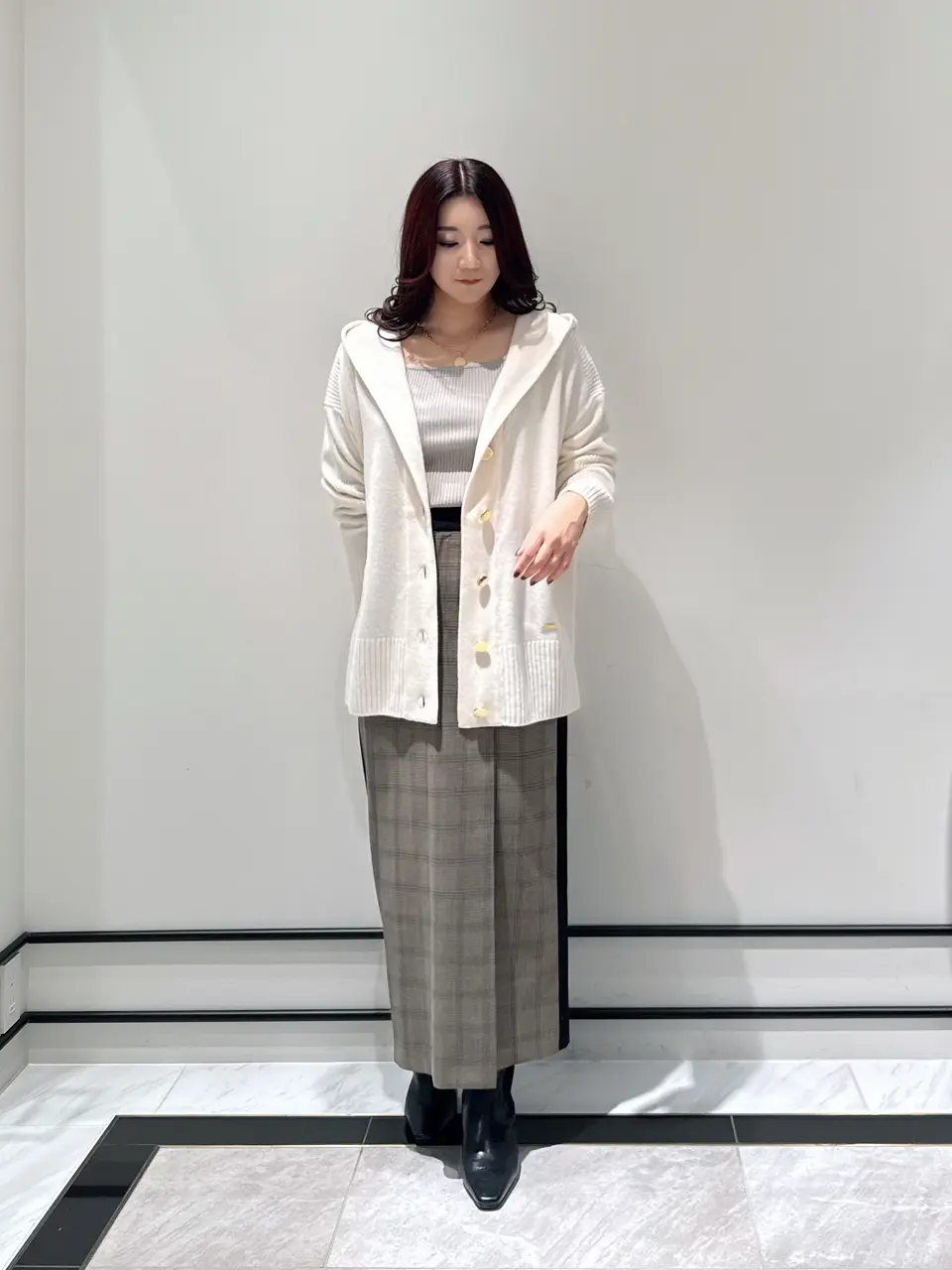  MOMOKO コーディネート画像