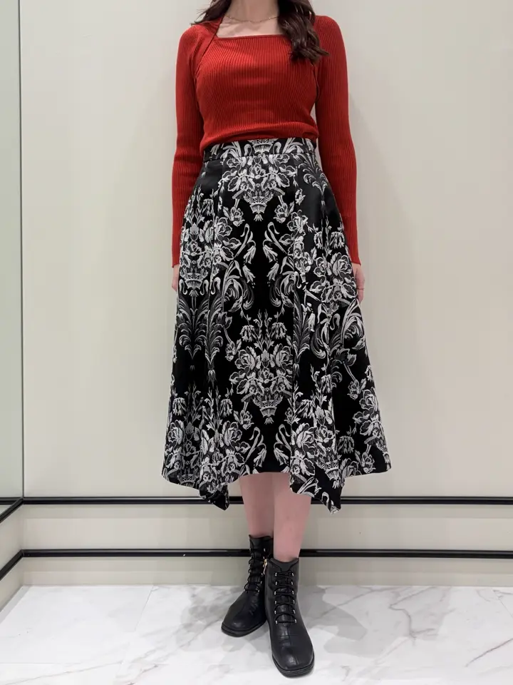 GRACE CONTINENTAL Hotei コーディネート画像