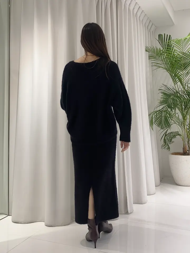 GRACE CONTINENTAL Hikaru Okada コーディネート画像