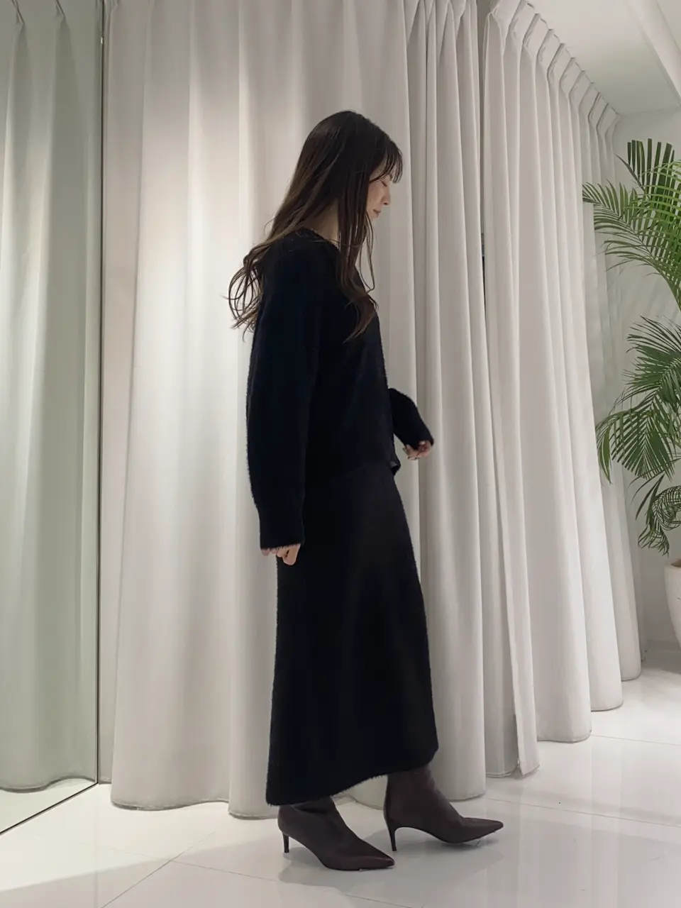 GRACE CONTINENTAL Hikaru Okada コーディネート画像