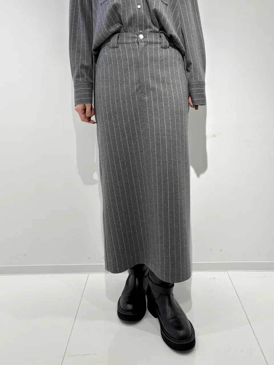 GRACE CONTINENTAL Yuuki NOZAWA コーディネート画像