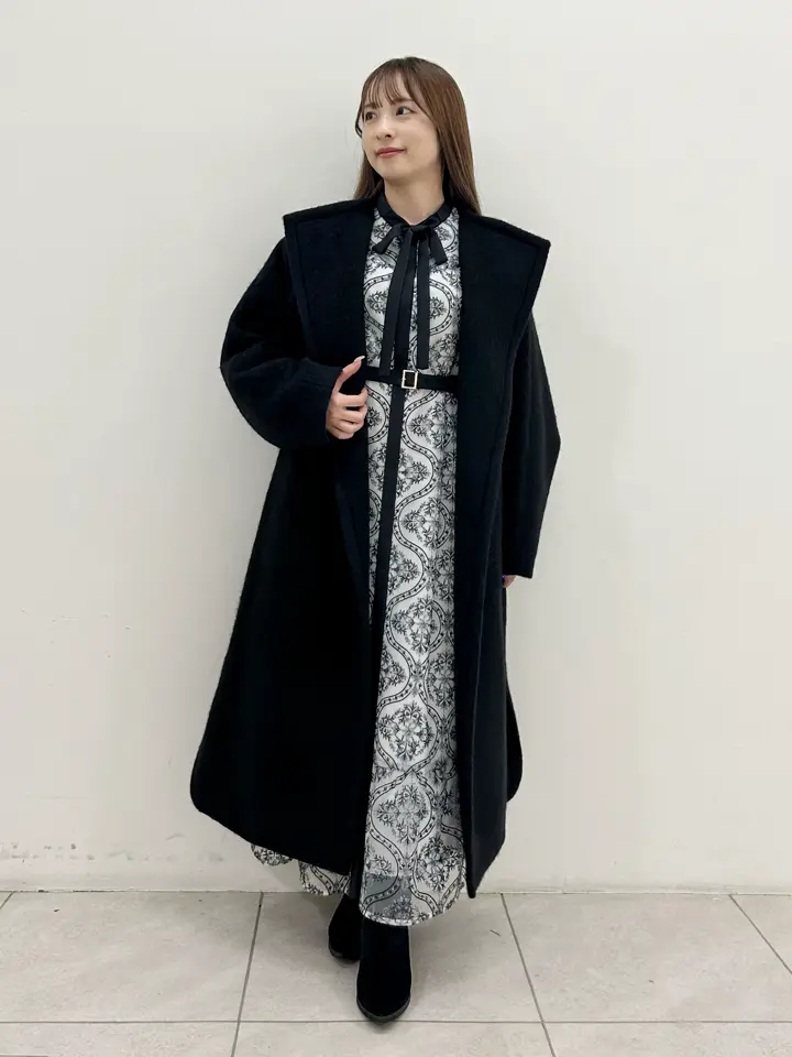 GRACE CONTINENTAL Miu Akamatsu コーディネート画像