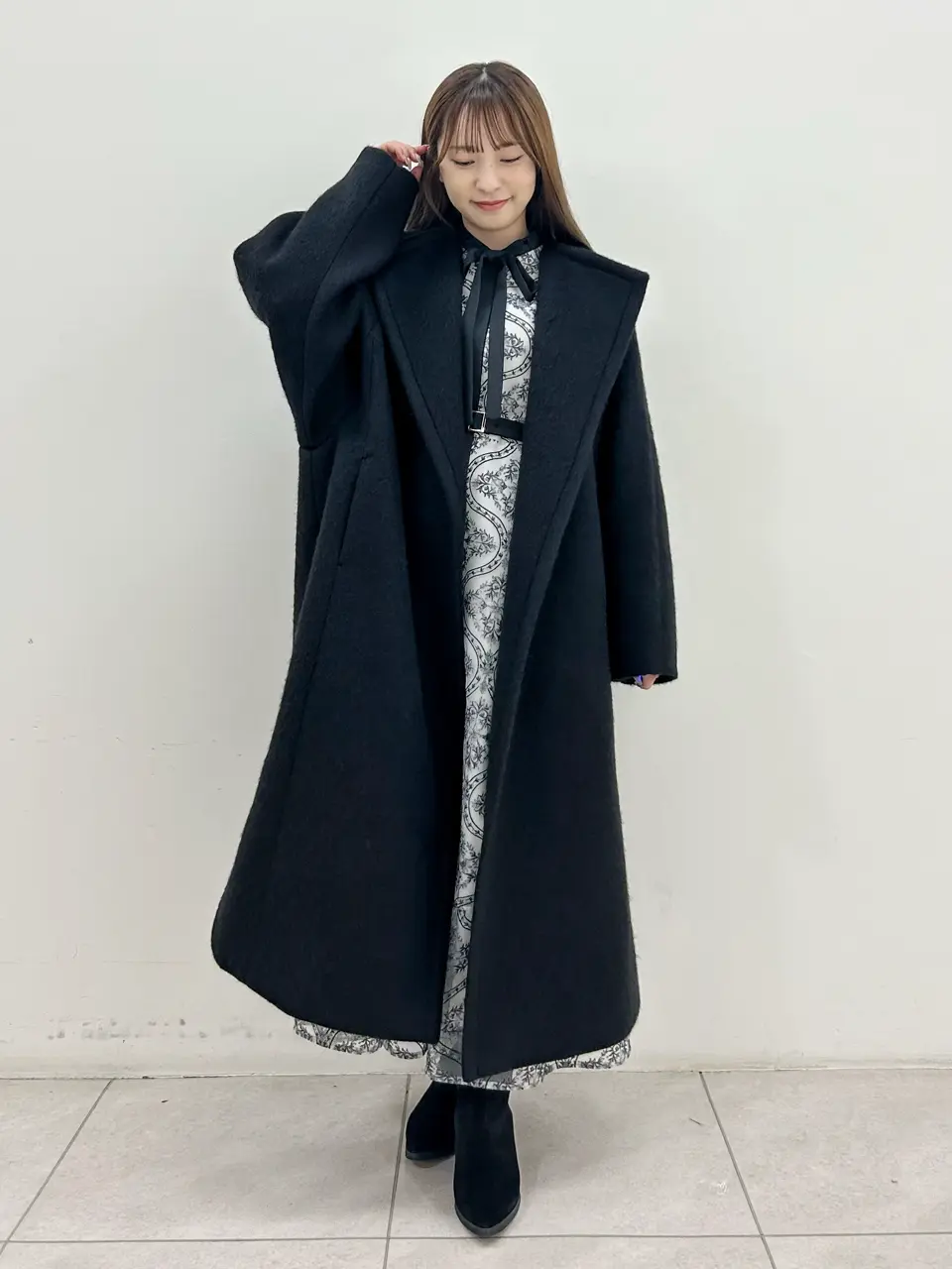 GRACE CONTINENTAL Miu Akamatsu コーディネート画像