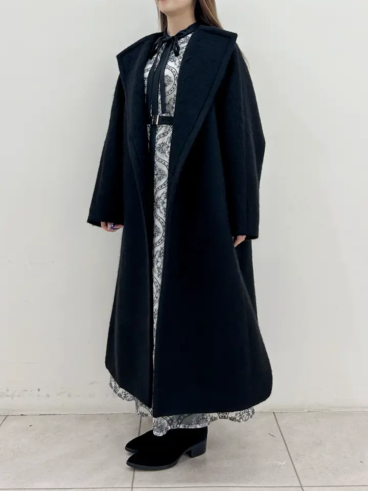 GRACE CONTINENTAL Miu Akamatsu コーディネート画像