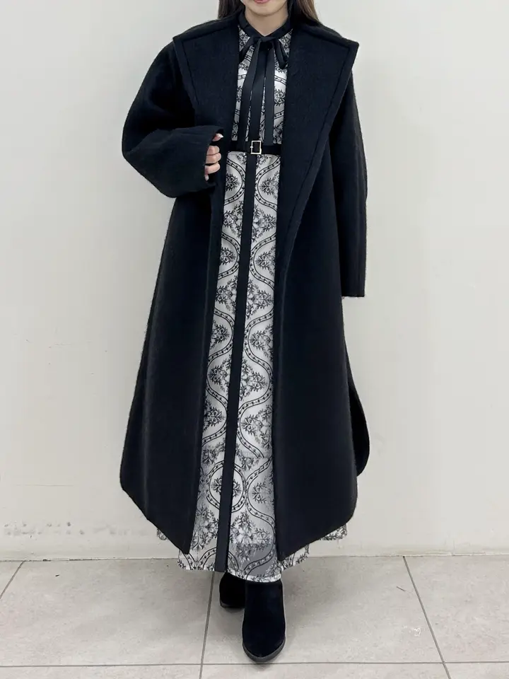 GRACE CONTINENTAL Miu Akamatsu コーディネート画像