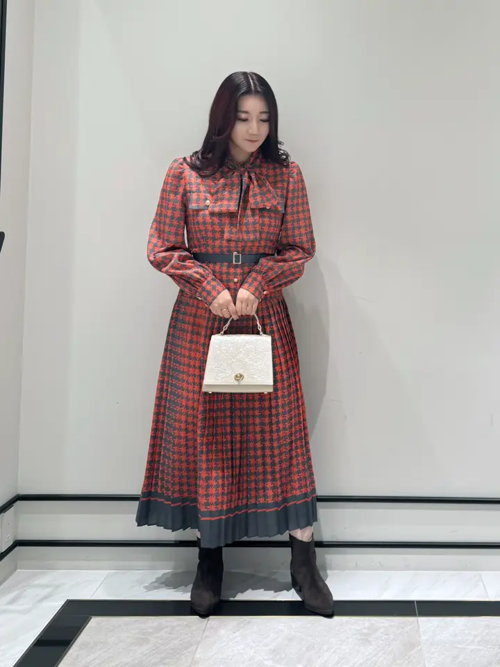 GRACE CONTINENTAL MOMOKO コーディネート画像