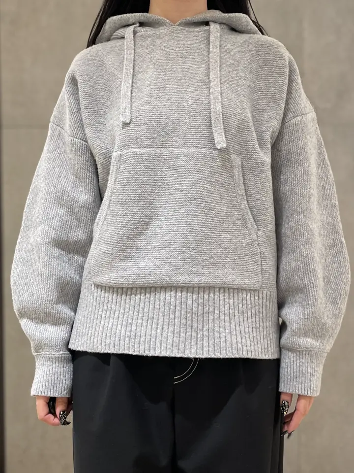 GRACE CONTINENTAL 清水　杏梨 コーディネート画像