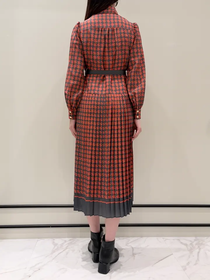 GRACE CONTINENTAL Hotei コーディネート画像