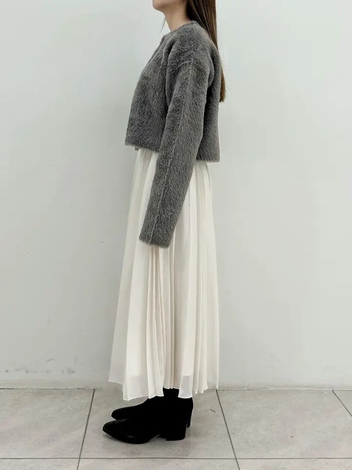 GRACE CONTINENTAL Miu Akamatsu コーディネート画像