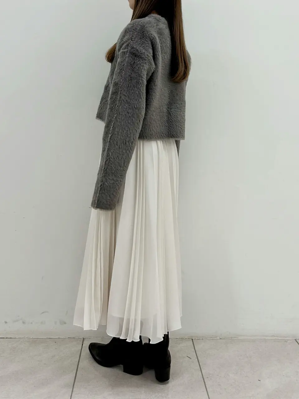 GRACE CONTINENTAL Miu Akamatsu コーディネート画像