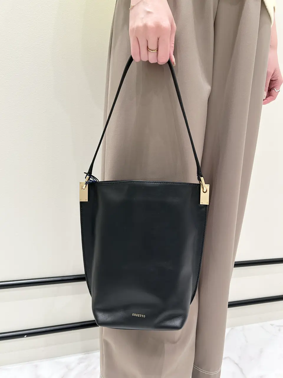 GRACE CONTINENTAL Taura コーディネート画像