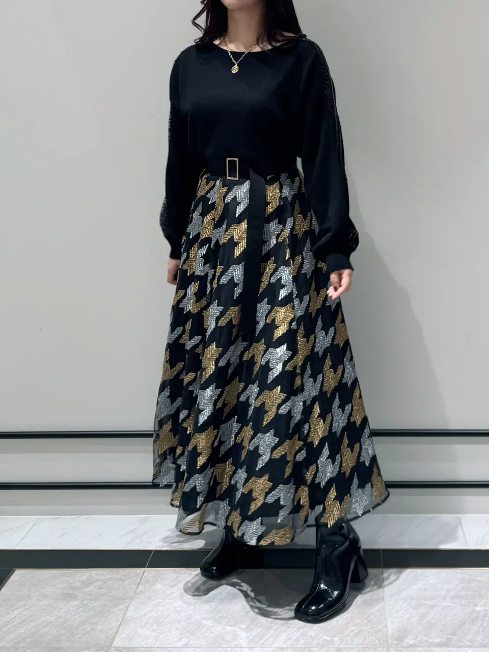 GRACE CONTINENTAL MOMOKO コーディネート画像