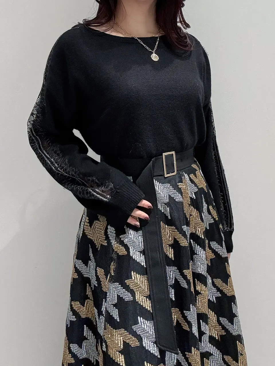 GRACE CONTINENTAL MOMOKO コーディネート画像