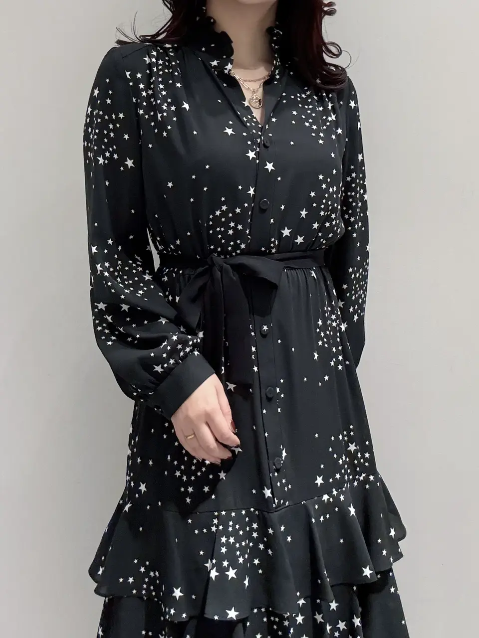 GRACE CONTINENTAL MOMOKO コーディネート画像