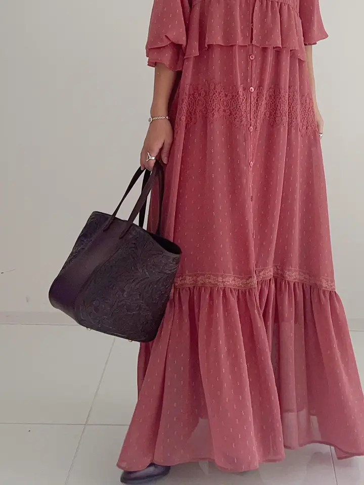 GRACE CONTINENTAL 古川温子 コーディネート画像