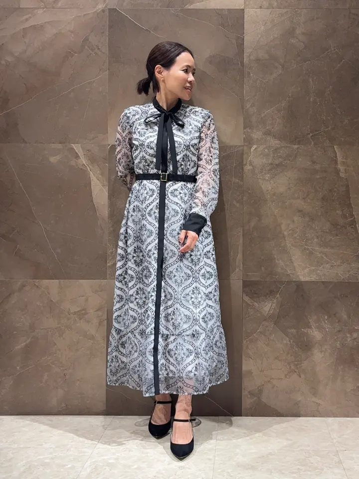 GRACE CONTINENTAL 穐山　香織 コーディネート画像