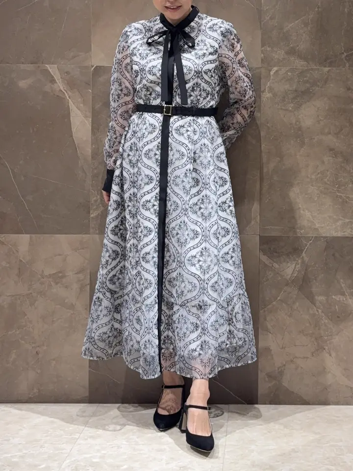 GRACE CONTINENTAL 穐山　香織 コーディネート画像