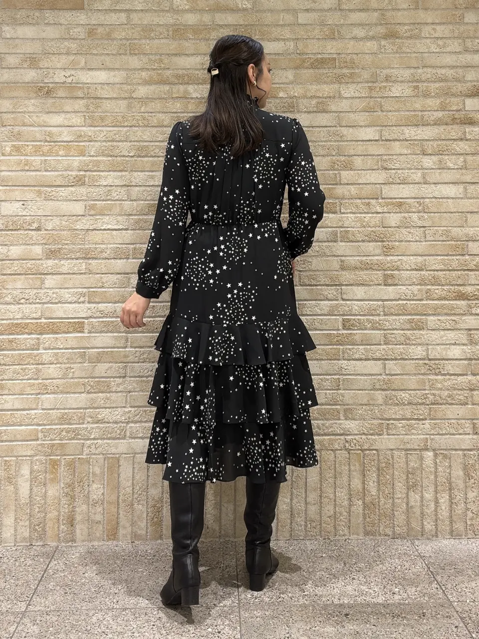 GRACE CONTINENTAL 泉　敦子 コーディネート画像