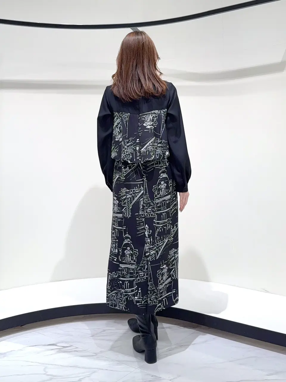 GRACE CONTINENTAL Suzuka コーディネート画像