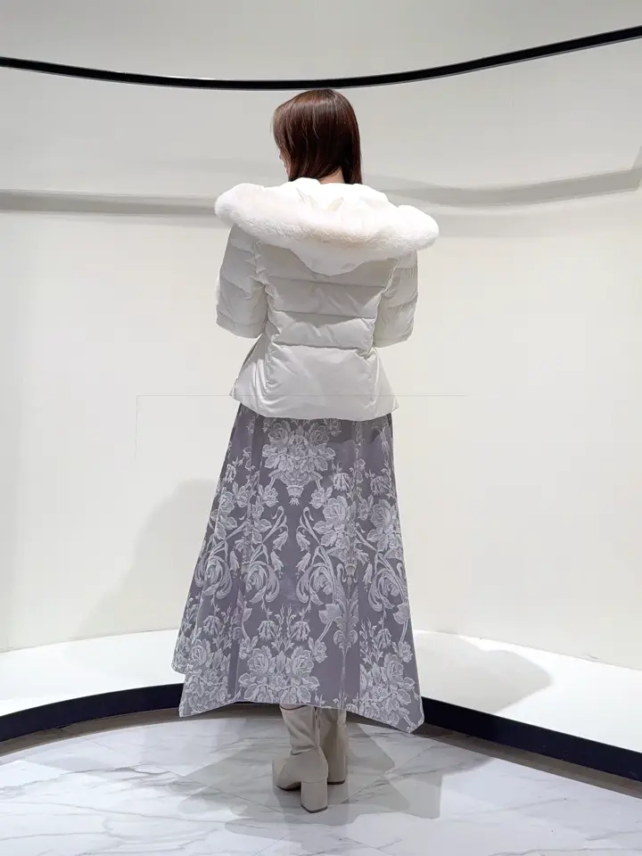 GRACE CONTINENTAL Suzuka コーディネート画像