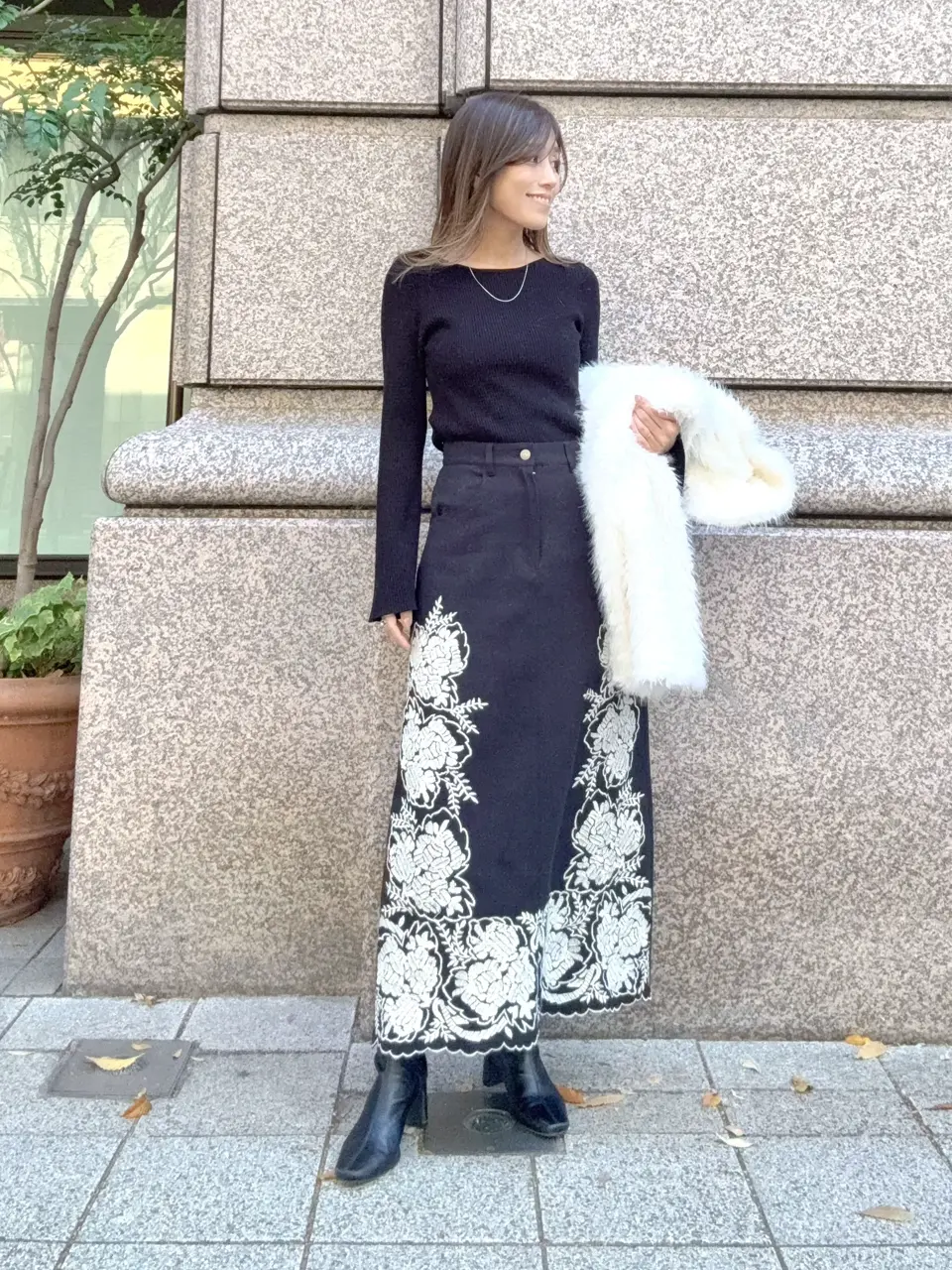 GRACE CONTINENTAL yukimi yonee コーディネート画像